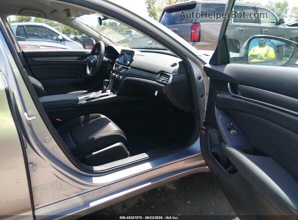 1HGCV1F18KA108689 2019 HONDA ACCORD Silver Vista interior delantera