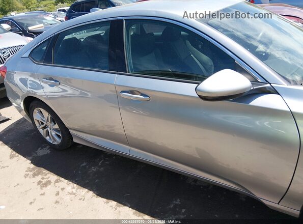 1HGCV1F18KA108689 2019 HONDA ACCORD Silver Vista interior trasera