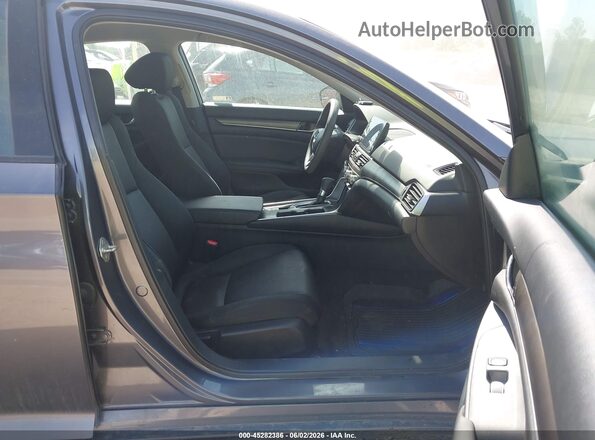 1HGCV1F1XKA130404 2019 HONDA ACCORD Gray Front interior view