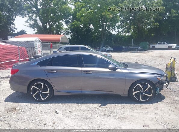 1HGCV1F30JA010949 2018 HONDA ACCORD Gray Widok wnętrza z tyłu