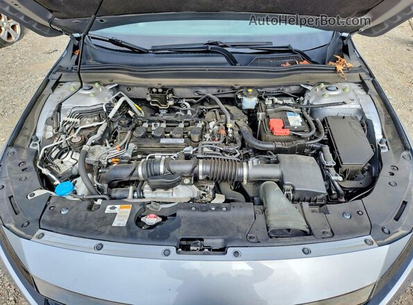 1HGCV1F30JA161659 2018 HONDA ACCORD Silver Rear interior view