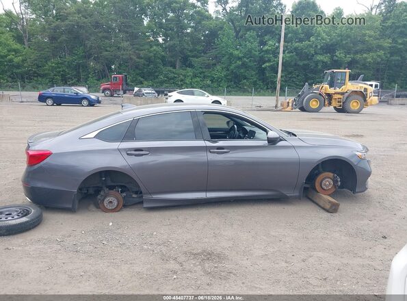 1HGCV1F30JA259249 2018 HONDA ACCORD Серый Вид задней части салона