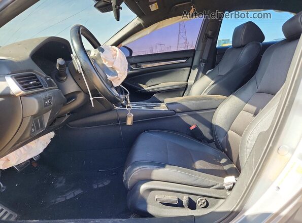 1HGCV1F30LA070250 2020 HONDA ACCORD Серебряный Вид салона спереди