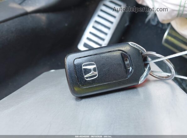 1HGCV1F31KA066108 2019 HONDA ACCORD White Vista del salpicadero