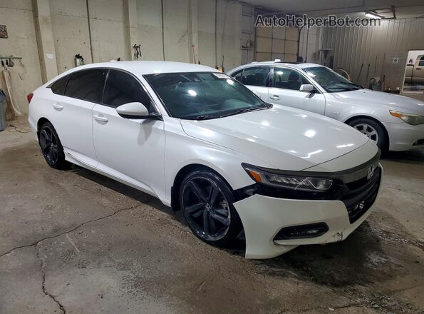 1HGCV1F32JA049588 2018 HONDA ACCORD White Front right