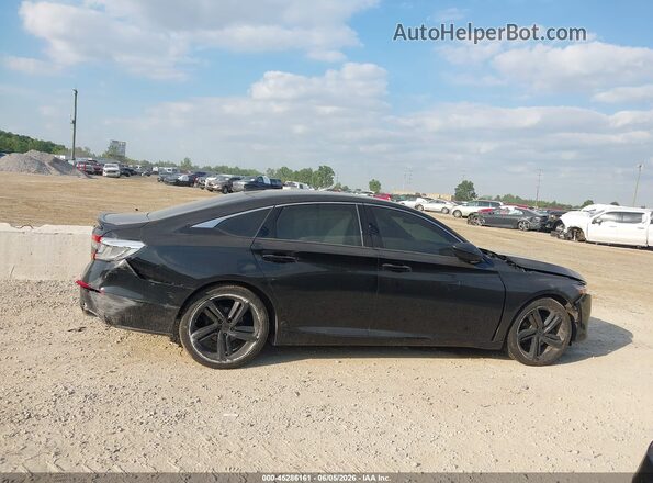 1HGCV1F32JA096104 2018 HONDA ACCORD Black Вид задньої частини салону