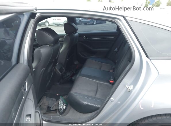 1HGCV1F32JA197952 2018 HONDA ACCORD Silver VIN կոդի պիտակի տեսք