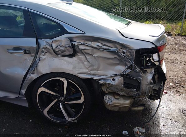 1HGCV1F32LA150472 2020 HONDA ACCORD Silver Widok z przodu