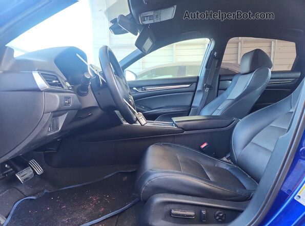 1HGCV1F33JA238783 2018 HONDA ACCORD Blue წინა სალონის ხედი