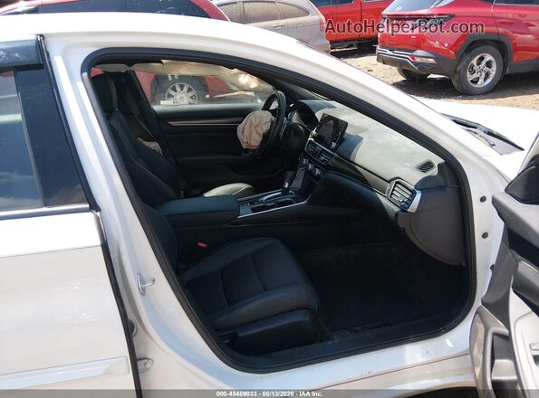 1HGCV1F33NA071122 2022 HONDA ACCORD White Vista interior delantera