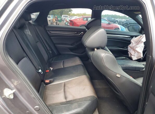 1HGCV1F34JA063699 2018 HONDA ACCORD Gray Widok tylnych siedzeń