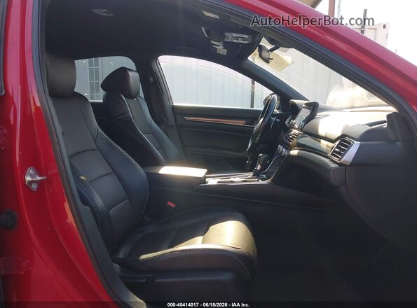 1HGCV1F34JA168310 2018 HONDA ACCORD Red წინა სალონის ხედი