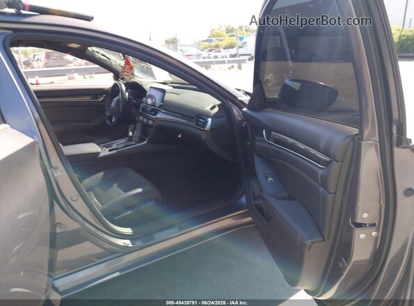 1HGCV1F34LA002825 2020 HONDA ACCORD Gray Vista interior delantera