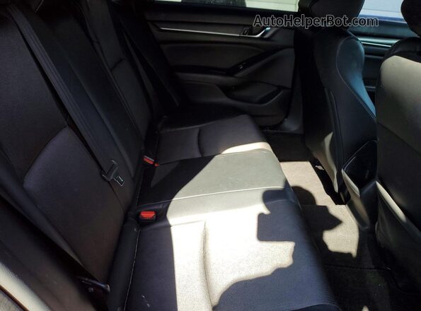 1HGCV1F35JA218941 2018 HONDA ACCORD Красный Вид задних сидений