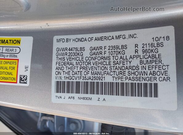 1HGCV1F35JA250921 2018 HONDA ACCORD Серебряный Вид подкапотного пространства