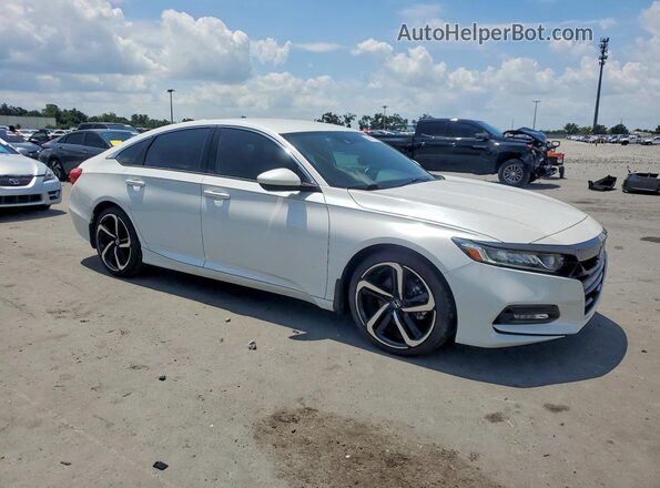 1HGCV1F35KA107601 2019 HONDA ACCORD White Przód prawy