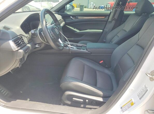 1HGCV1F35KA107601 2019 HONDA ACCORD White Widok wnętrza z przodu