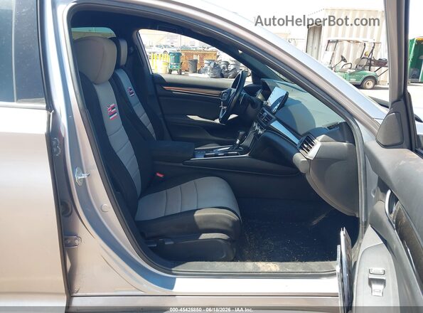1HGCV1F35MA080371 2021 HONDA ACCORD Серебряный Вид салона спереди