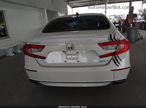 1HGCV1F36JA115317 2018 HONDA ACCORD White 