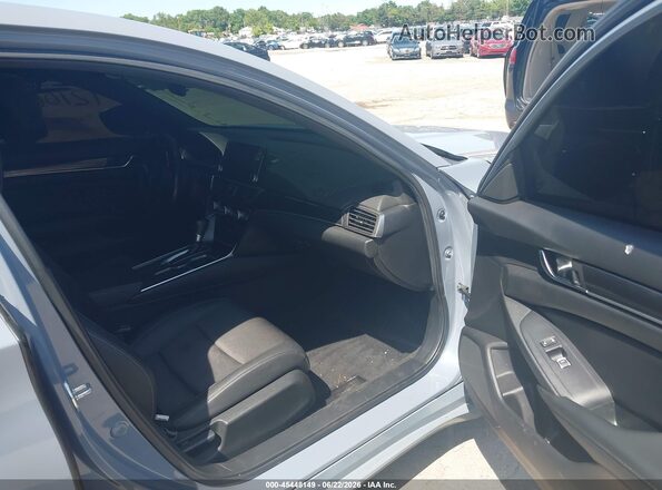1HGCV1F36NA121060 2022 HONDA ACCORD Blue Front interior view