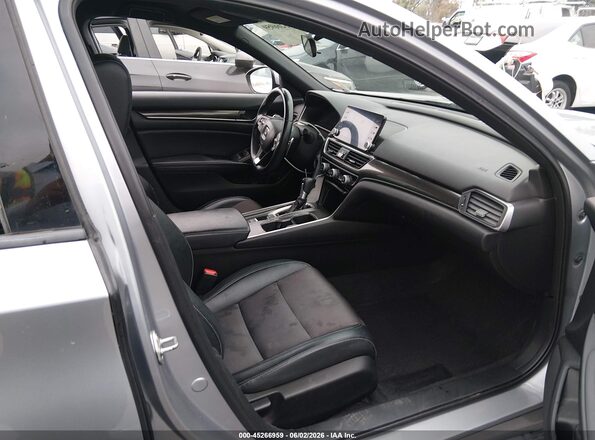 1HGCV1F37JA150268 2018 HONDA ACCORD Silver 
