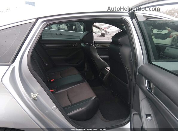 1HGCV1F37JA150268 2018 HONDA ACCORD Silver 