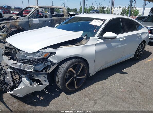 1HGCV1F37JA172688 2018 HONDA ACCORD White Передня ліва чверть