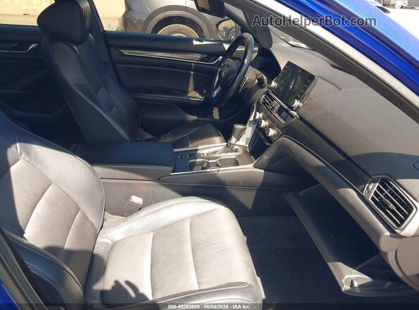 1HGCV1F37JA230122 2018 HONDA ACCORD Blue Front interior view