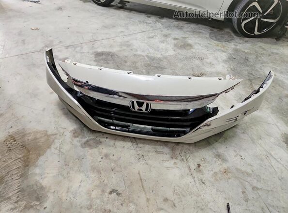 1HGCV1F37KA020136 2019 HONDA ACCORD White 