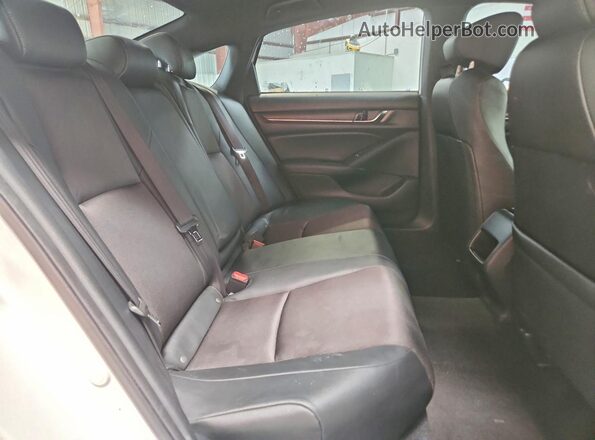 1HGCV1F37KA020136 2019 HONDA ACCORD White 