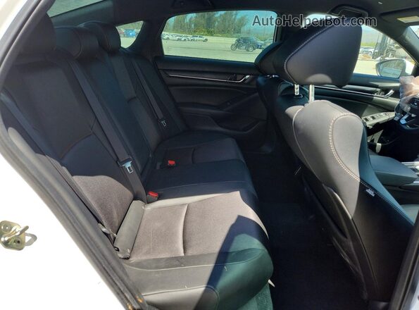1HGCV1F37KA113660 2019 HONDA ACCORD White Vista de los asientos traseros