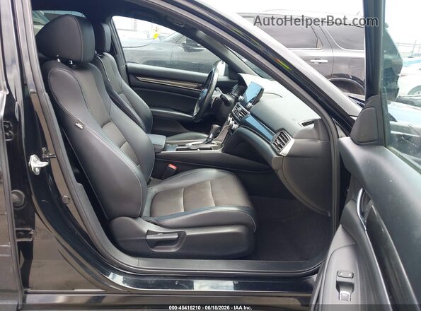 1HGCV1F38JA241811 2018 HONDA ACCORD  Вид салона спереди