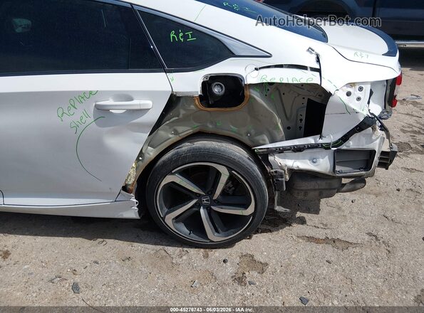 1HGCV1F38NA037855 2022 HONDA ACCORD White Widok z przodu