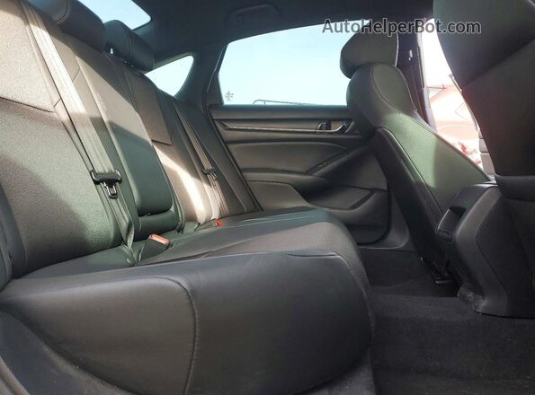 1HGCV1F39KA046897 2019 HONDA ACCORD White Widok tylnych siedzeń