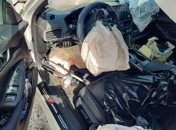 1HGCV1F3XNA110899 2022 HONDA ACCORD White 