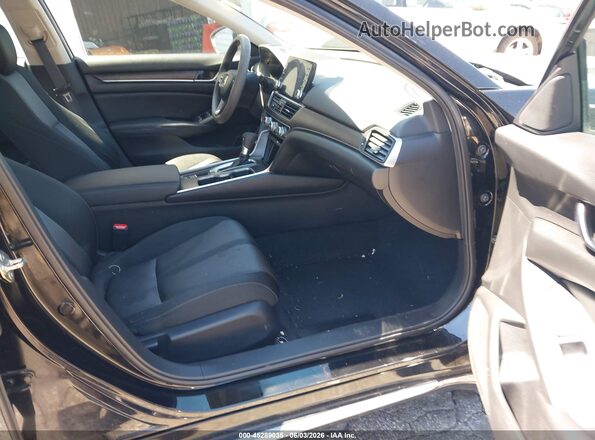 1HGCV1F41KA123965 2019 HONDA ACCORD Черный Вид салона спереди