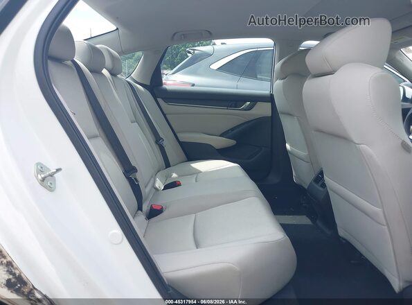 1HGCV1F43JA246908 2018 HONDA ACCORD White VIN կոդի պիտակի տեսք