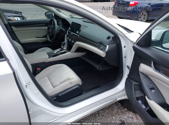 1HGCV1F45JA047097 2018 HONDA ACCORD White Սալոնի դիմացի տեսք