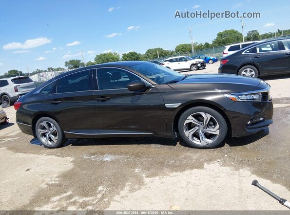 1HGCV1F46JA036769 2018 HONDA ACCORD Brown Vista interior trasera