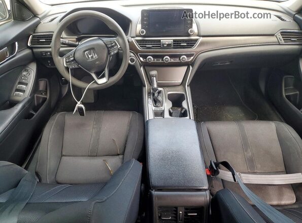 1HGCV1F49JA048723 2018 HONDA ACCORD White Вид панелі приладів