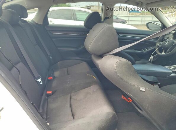 1HGCV1F49JA048723 2018 HONDA ACCORD White Вид задніх сидінь