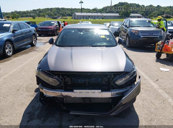 1HGCV1F51JA085306 2018 HONDA ACCORD Gray Widok z przodu
