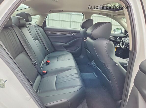 1HGCV1F52MA117779 2021 HONDA ACCORD White 