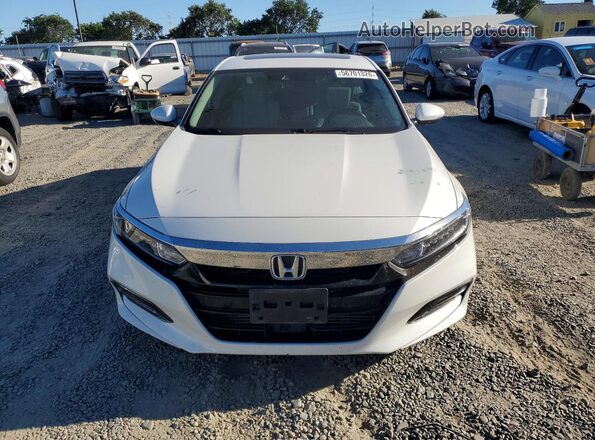1HGCV1F56KA105437 2019 HONDA ACCORD White Вид спереду