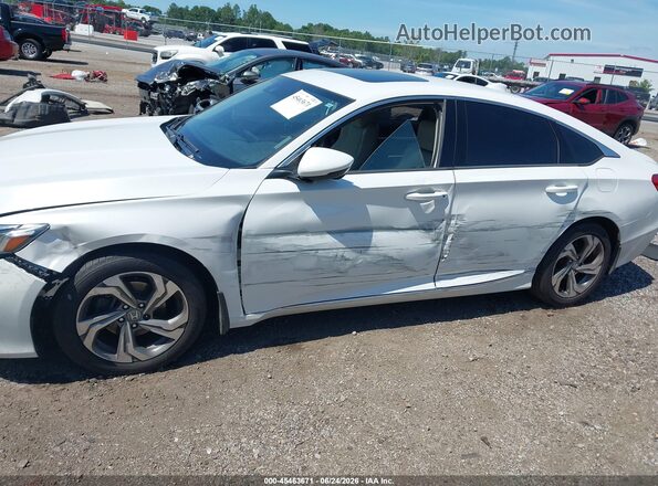 1HGCV1F59JA197089 2018 HONDA ACCORD White Front view