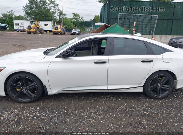 1HGCV1F5XKA147156 2019 HONDA ACCORD White 360 interior view