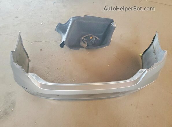 1HGCV1F90JA069441 2018 HONDA ACCORD Silver Vista del compartimento del motor