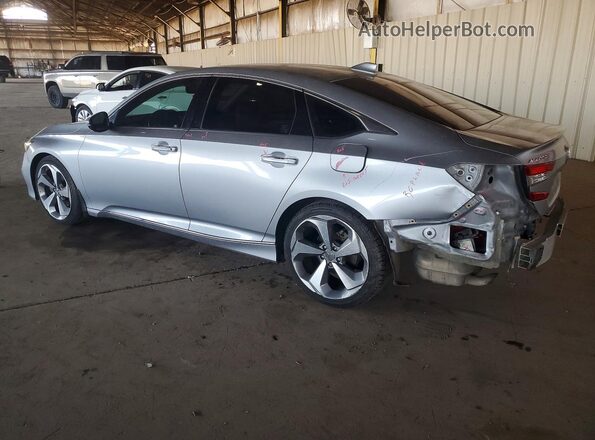 1HGCV1F90JA069441 2018 HONDA ACCORD Silver Trasero izquierdo
