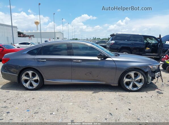 1HGCV1F90JA138046 2018 HONDA ACCORD Серый Вид задней части салона