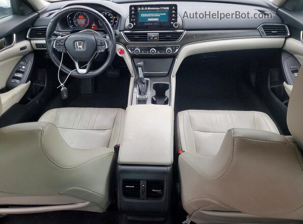 1HGCV1F91JA004159 2018 HONDA ACCORD White Widok deski rozdzielczej
